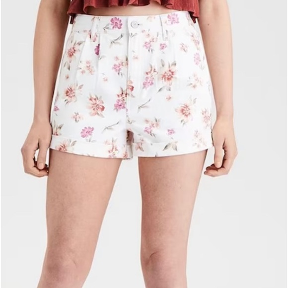 American Eagle White Floral High Waisted Mom Shorts 2 - Picture 2 of 5